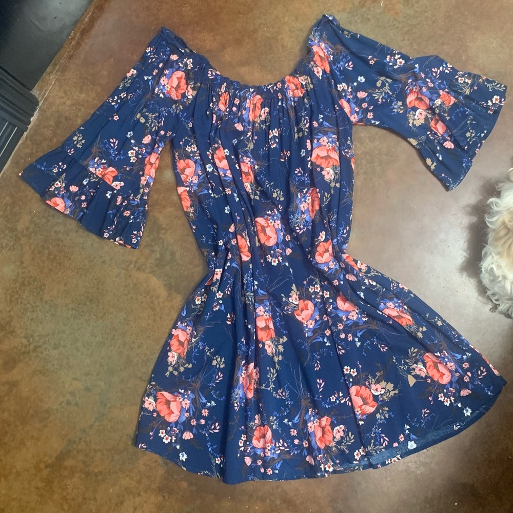 Active USA off the shoulder floral mini dress